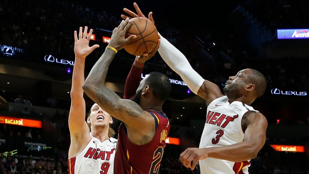 LeBron matches MJ's double-digit scoring mark LeBron matches MJ's double-digit scoring mark