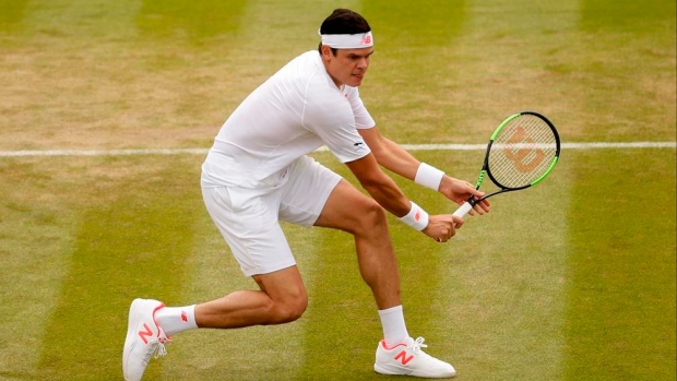 Federer takes sets streak to 26 at Wimbledon Federer takes sets streak to 26 at Wimbledon