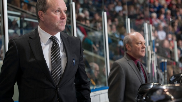 Los Angeles Kings hire Dave Lowry as new assistant coach