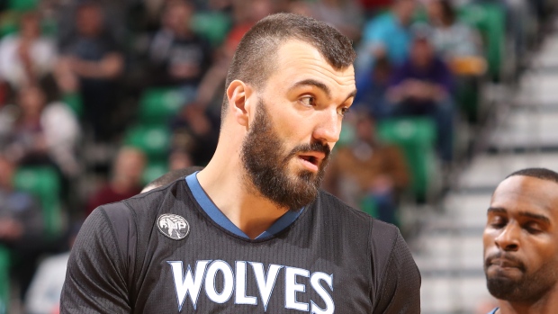 Timberwolves waive oft-injured center Nikola Pekovic