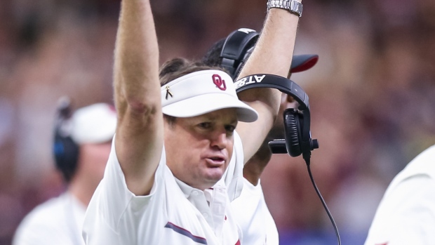 Bob Stoops Expected To Be Named XFL Head Coach, General Manager