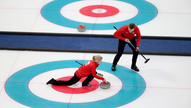 US wins first mixed doubles curling game US wins first mixed doubles curling game