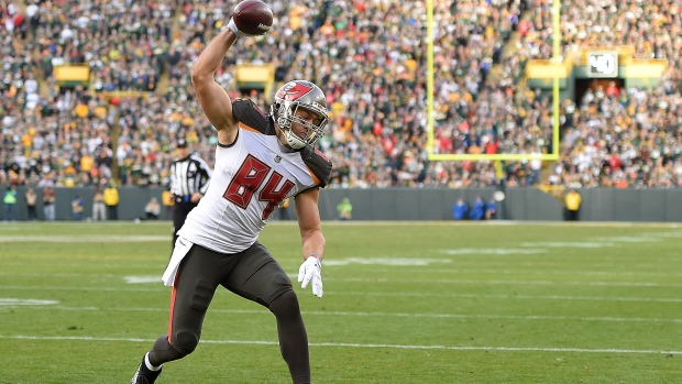 Bucs to Release Tight End Cameron Brate, per Report