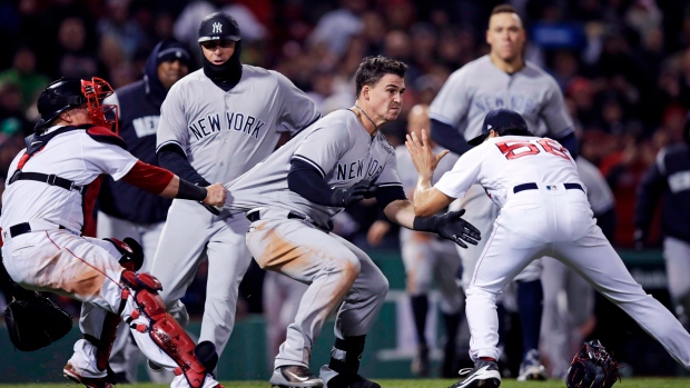 Nolan Arenado neck injury St. Louis Cardinals - TSN.ca