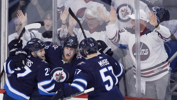 Jets celebrate