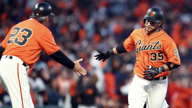 Longoria, Crawford homer as Giants slip past Dodgers, 6-4