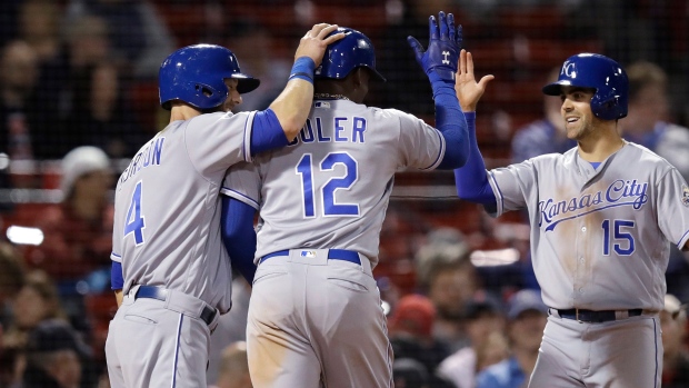 Gordon, Dodgers beat White Sox 2-1 in 10 innings - The San Diego