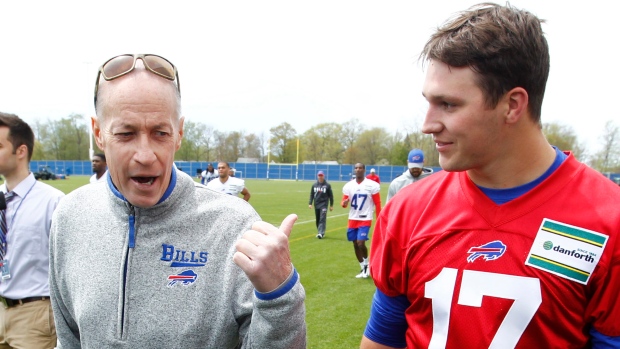 Jim Kelly Lost 4 Super Bowls but Learned a Valuable Lesson That He's  Passing on to Josh Allen