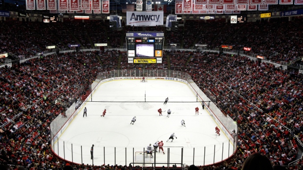 Hodge: Thumbs up to Joe Louis Arena, thumbs down to missed opportunities 