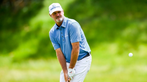 Jerry Kelly, Darren Clarke share lead in Mitsubishi Electric