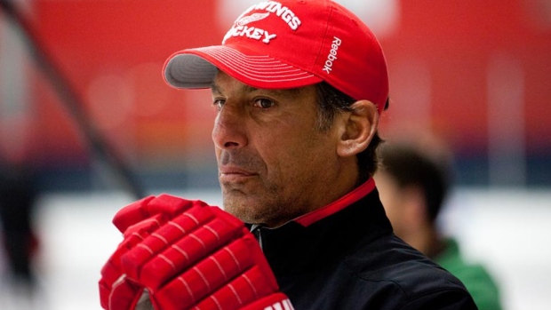 How Blackhawks Fans Should Remember Chris Chelios - Committed Indians