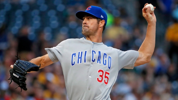 Report: Former Phillies pitcher Cole Hamels agrees to deal with