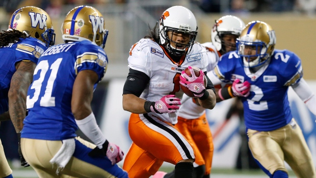 Lions clinch playoff spot with road win over Blue Bombers 