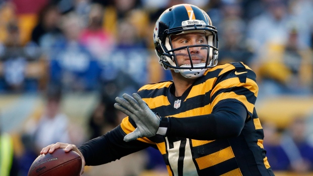 Roundup: Steelers beat Colts as Big Ben throws for 522 yards, 6 TDs