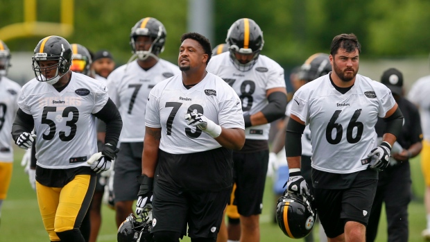 Steelers GM Kevin Colbert 'disappointed' Bell hasn't joined team