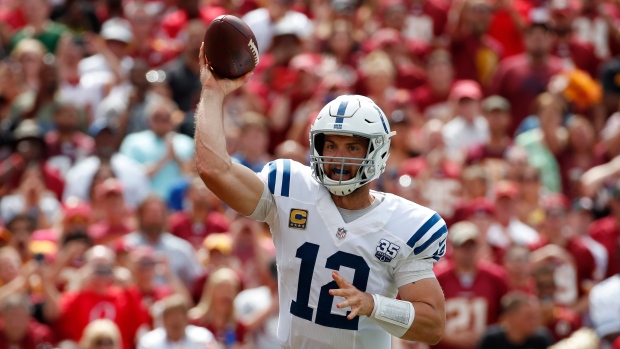 Luck methodical when it matters, Colts beat Redskins 