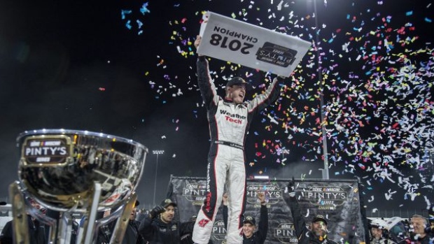 Dumoulin Celebrates Second NASCAR Pinty’s Series Championship - TSN.ca