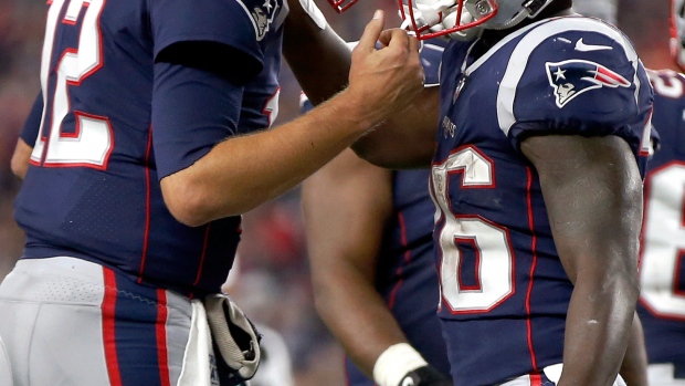 Brady, Patriots top Chiefs for wild 43-40 win