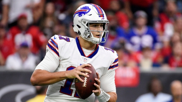 AP source: Bills QB Allen diagnosed with sprained elbow