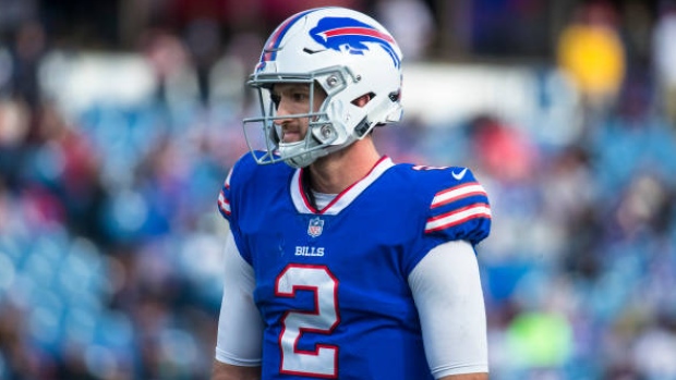 Raiders QB Nathan Peterman Signs Tender