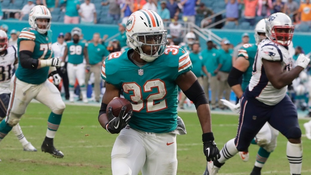 NFL trade deadline 2019: Miami Dolphins trade RB Kenyan Drake to