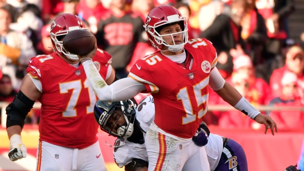 Chiefs CEO Clark Hunt Hoping to Keep Patrick Mahomes “His Entire