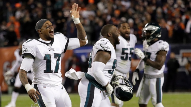 Philadelphia Eagles defeat Chicago Bears in wild card game