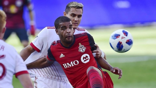 Veteran Patrick Mullins happy to share his experience with Toronto FC's  young talent