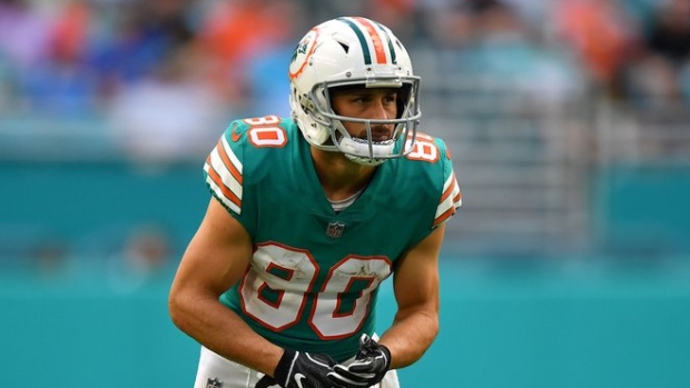 Lions sign receiver Danny Amendola to one-year deal