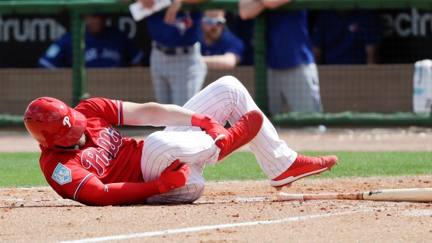 Umpire Baker leaves Blue Jays-Red Sox game after being struck by