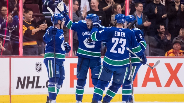 Canucks Top Sens, Keep Playoff Hopes Alive - TSN.ca