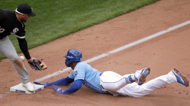 Quick Hits: Alex Gordon leads Royals to 8-6 win in Game 1 of ALCS 