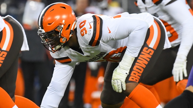 Cleveland Browns trade DE Emmanuel Ogbah to Kansas City Chiefs, NFL News