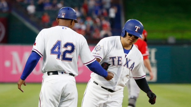 Rangers' Joey Gallo gets his chance at first base