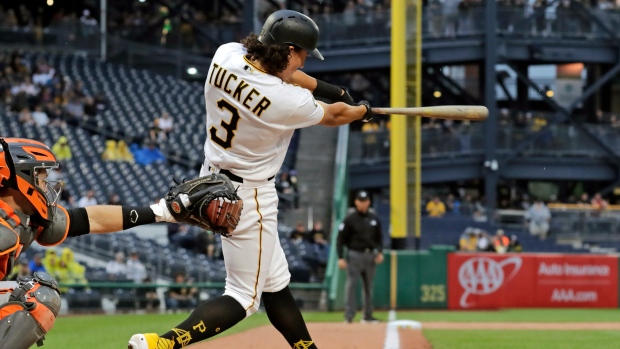 Tucker homers in debut, Pirates top Giants 3-1 in 5 innings