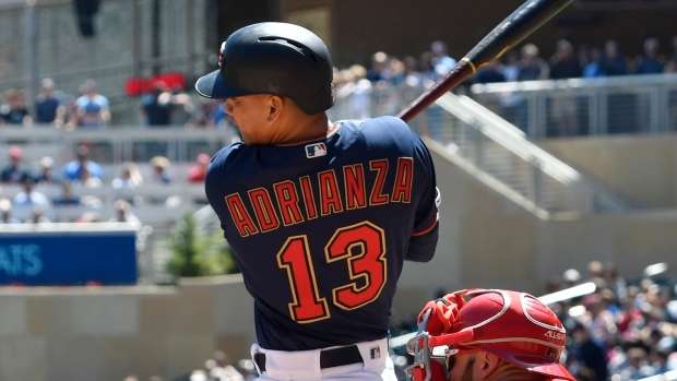 Grading the 2019 Twins: Utility infielder Ehire Adrianza is deservedly back  for 2020 - Twinkie Town