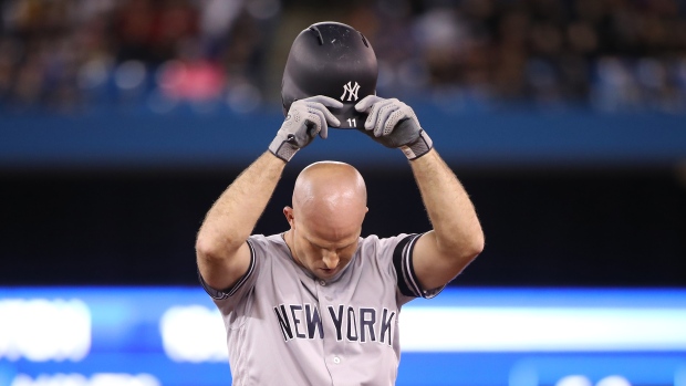 Yankees' Brett Gardner needed stitches after splitting open his