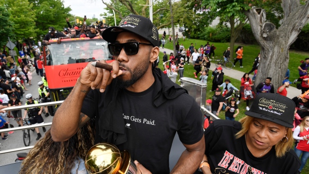 Los Angeles Clippers to officially introduce Kawhi Leonard Wednesday on TSN  