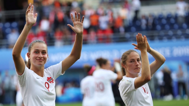 Canada's World Cup soccer women have the music in them ... - 620 x 349 jpeg 86kB