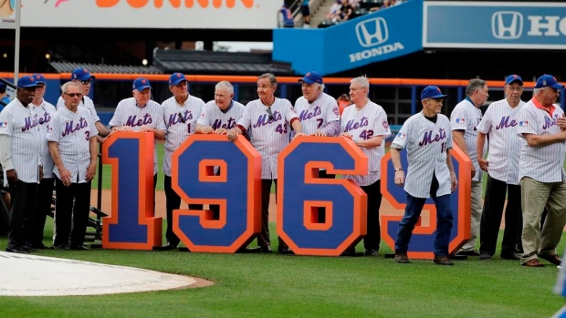 Mets apologize to former players of 1969 team for 'deceased' ceremony error