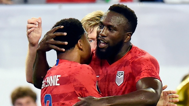 Weston McKennie, Jozy Altidore