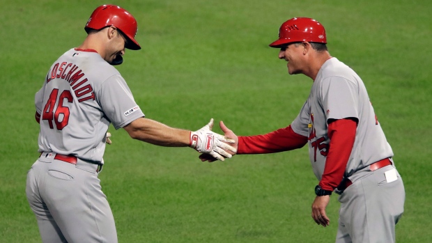 Goldschmidt's grand slam in 10th lifts Cards by Pirates 6-5