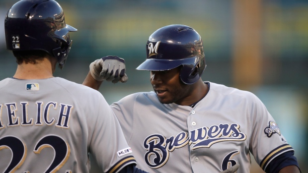 Brewers 4, Astros 2: Three-run homer by Eric Thames stands up