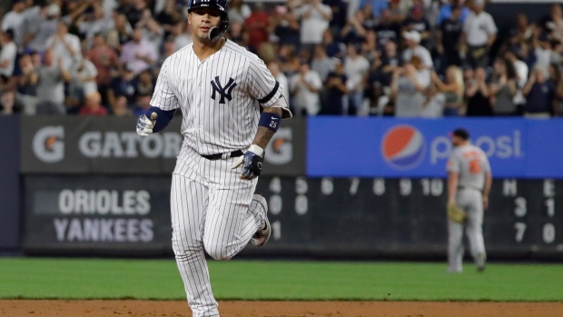 Gleyber Torres Smacks a Solo Home Run!