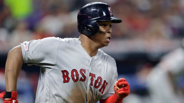 Red Sox get some good news on Rafael Devers' injured wrist