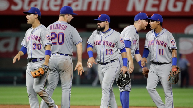 Jacob deGrom's Sharp Pitching Gives Mets the Win Over the Royals