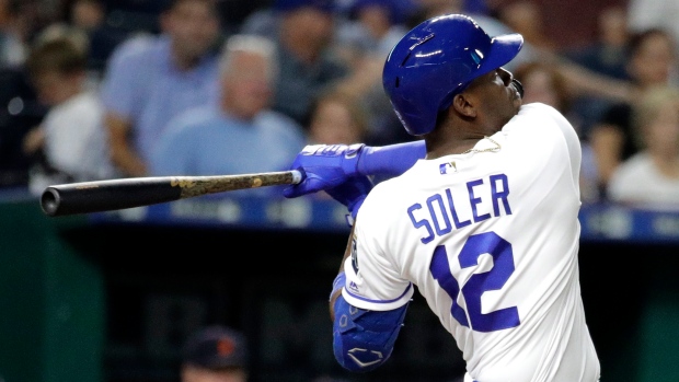 Jorge Soler extends Kansas City Royals record with 40th HR in win over ...