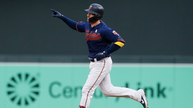 Mitch Garver hits a pair of homers, Minnesota Twins beat Cleveland