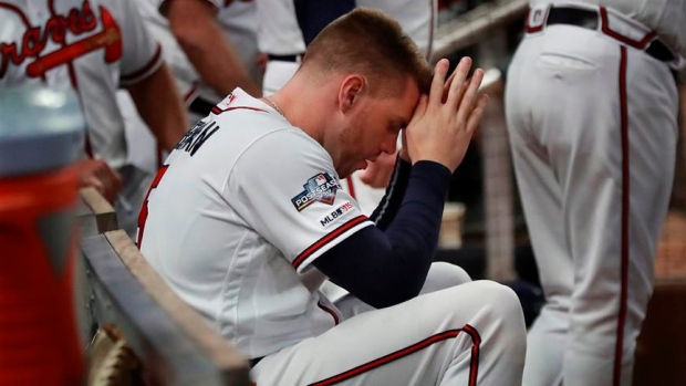 Freddie Freeman injury update: Braves first baseman has elbow surgery
