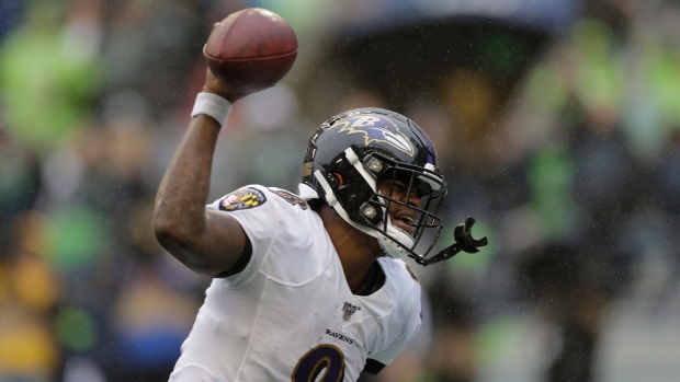 Ravens QB Lamar Jackson on track to play vs. Broncos; CB Marlon Humphrey  returns